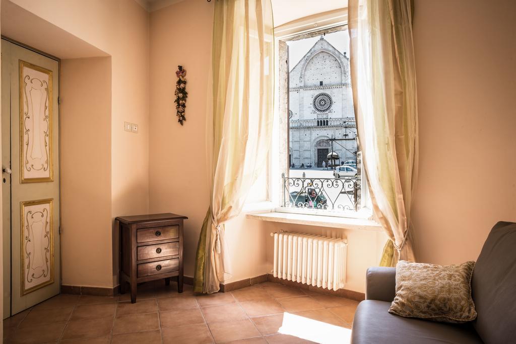 Apartment Assisi Cattedrale Cameră foto
