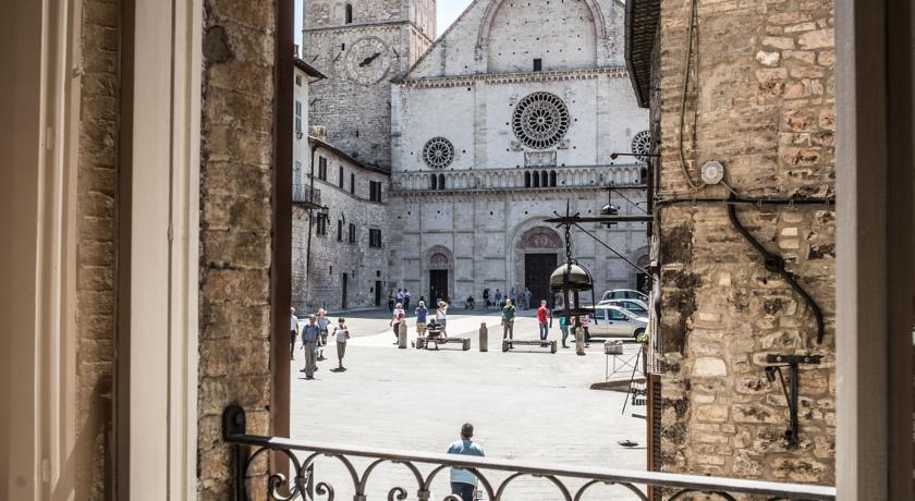 Apartment Assisi Cattedrale Cameră foto